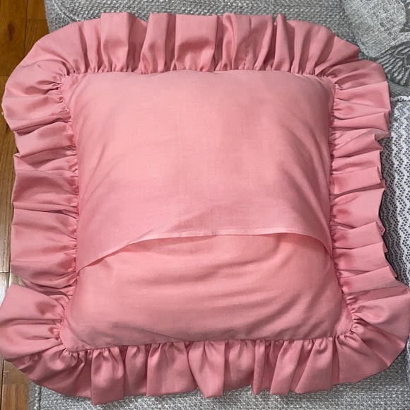 Vintage Mauve Pink Candlewick Pineapple Ruffled Throw Pillow - Picture 2 of 4